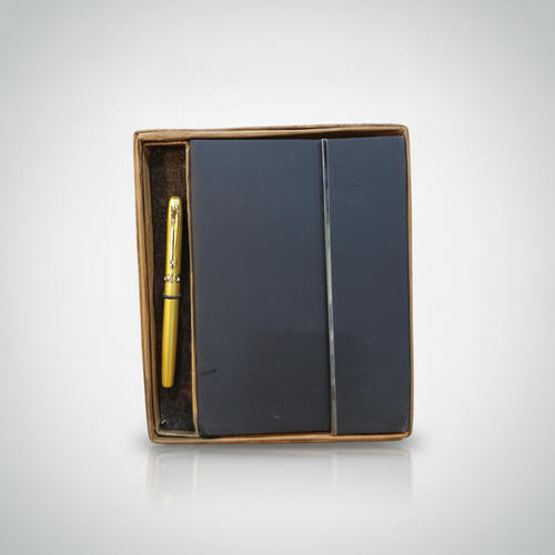Personalised Pen & Diary Gift Set – Gold Pen + Notebook