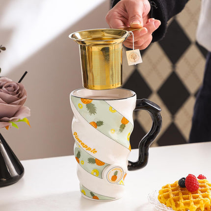 Stylish Fruit Design Ceramic Mug With Lid