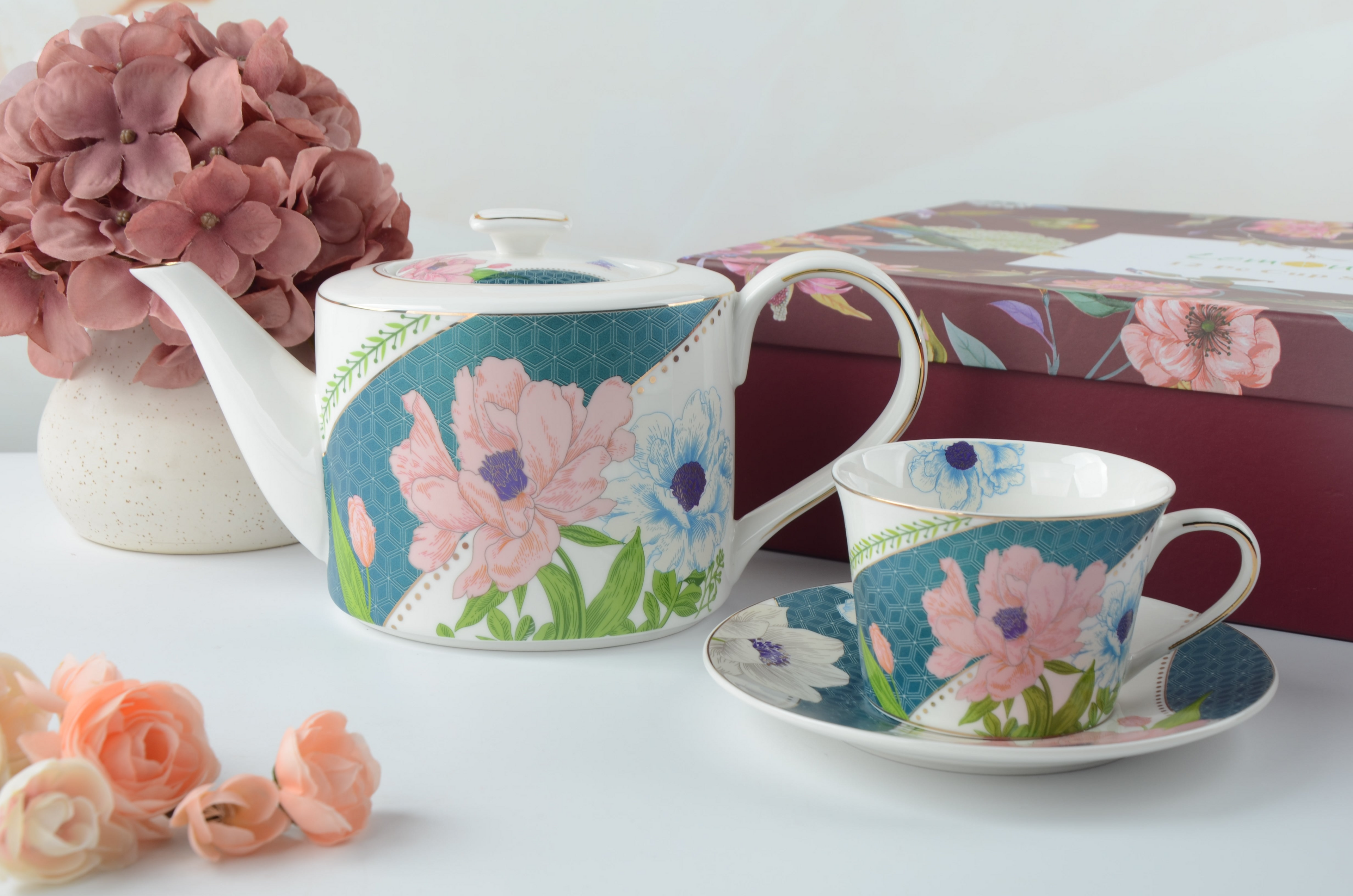 Fine Porcelain 13-Piece Blue Tea Set with Floral Decal and Gold Line – Lightweight
