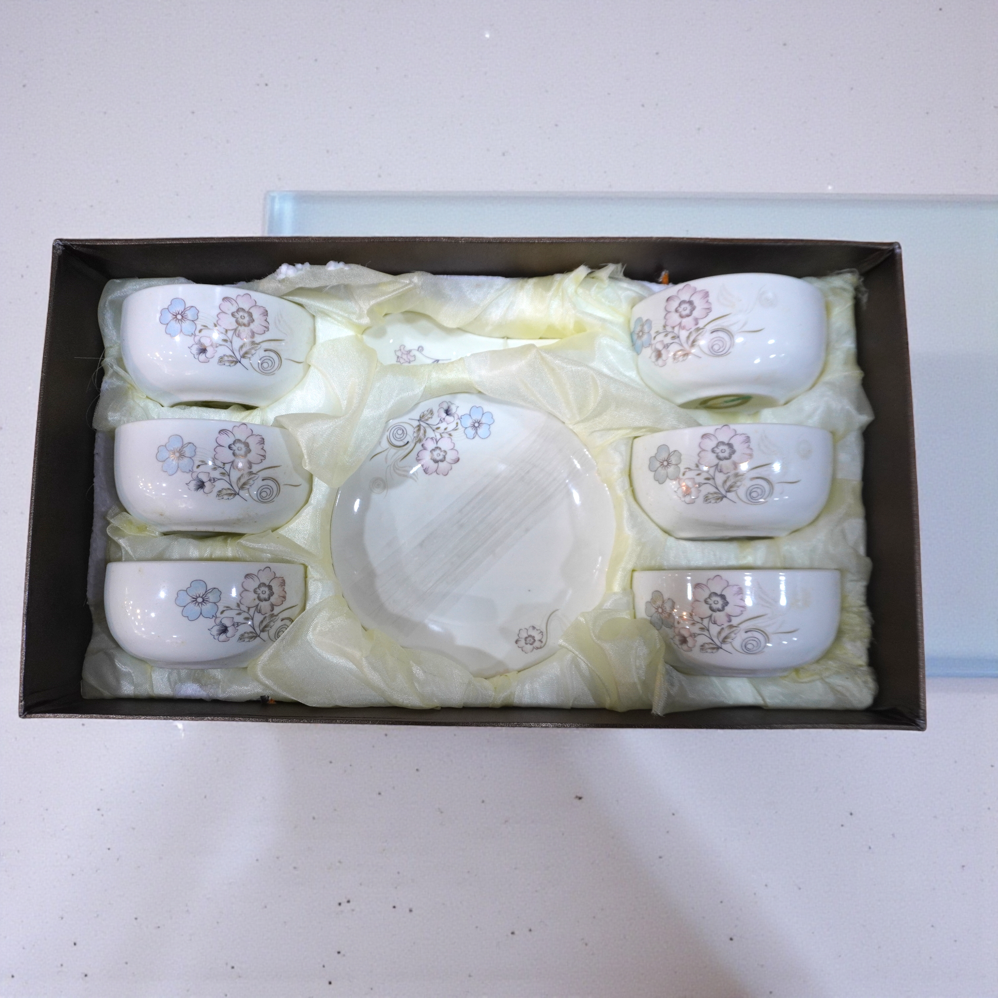 Lemon Tree Ceramic Matt Finish 18 Pc Soup Set