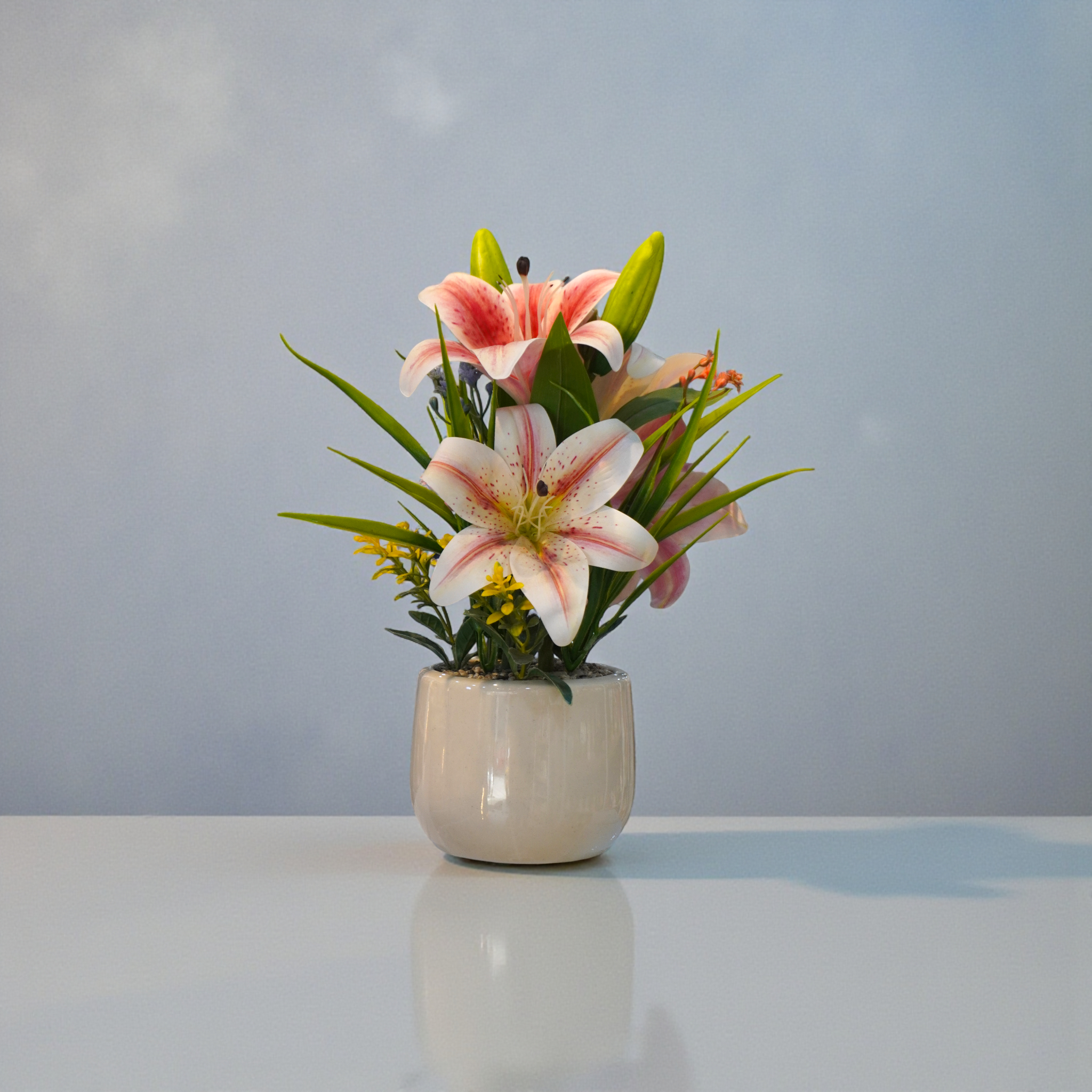 Artificial Lily Flower Stick-Light Pink Flower Pot