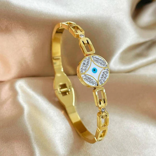 Gold Link Evil Eye Bracelet