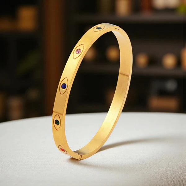 Minimalist Gold Evil Eye Bracelet