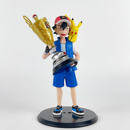 Pokimon trophy figure