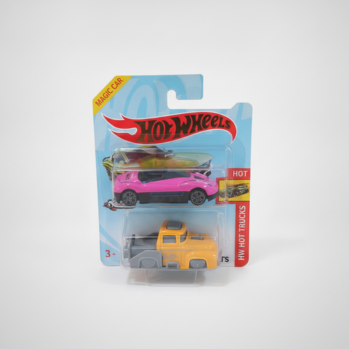 Hot Wheels HW Hot Trucks 2-Pack Magic Car Set