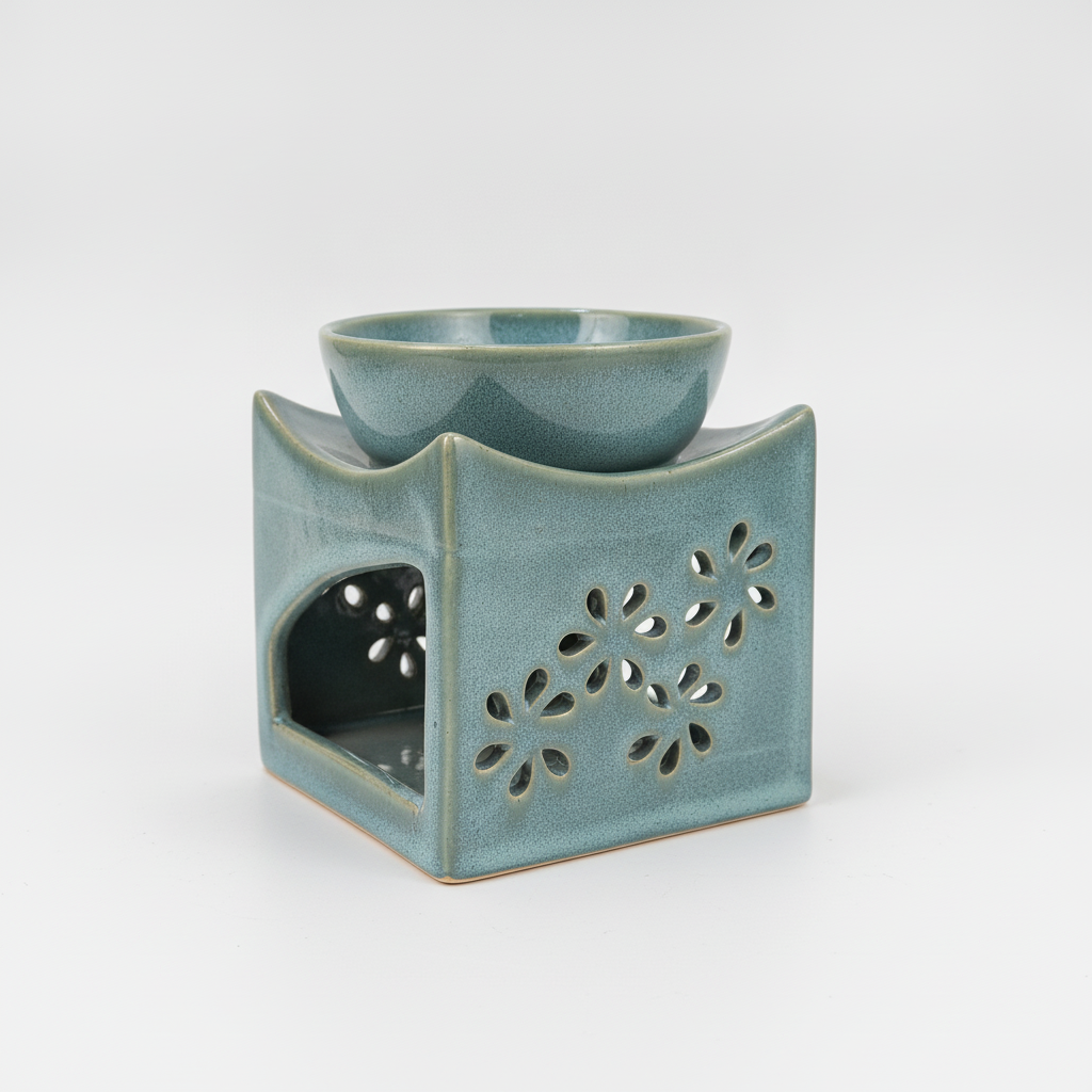 Ceramic Essential Oil Burner with Floral Cutout Design