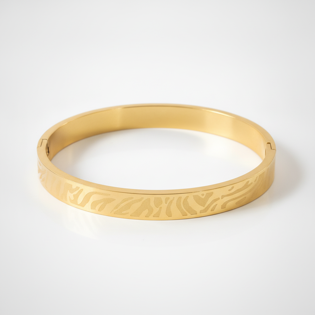 Men's Gold Bangle Bracelet with Engraved Pattern