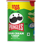 Pringles Sour Cream & Onion Flavour Potato Chips, 40 g